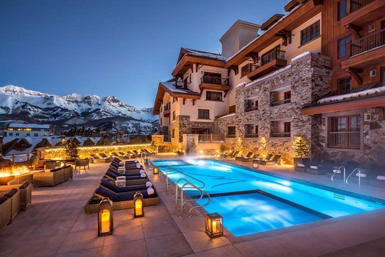 Madeline Hotel & Residences pool